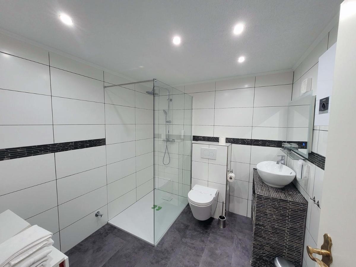 Hotel Restaurant Adria Kroatien Bad Ems Dış mekan fotoğraf