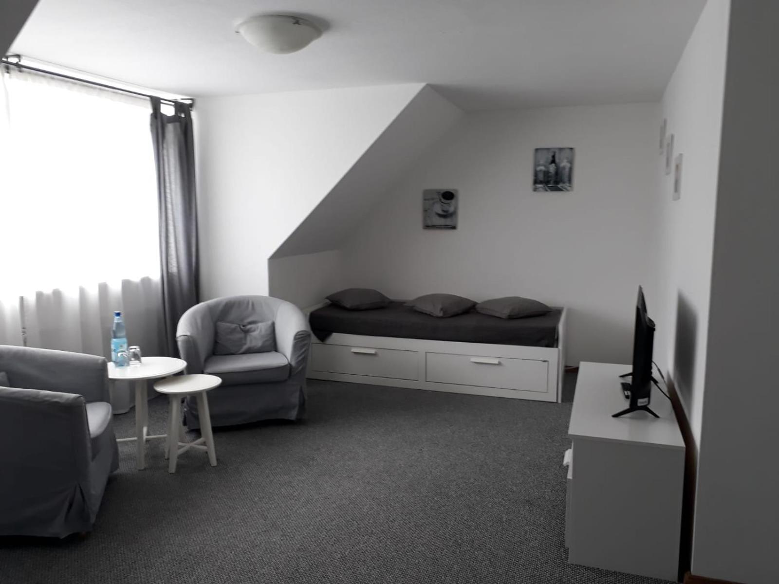 Hotel Restaurant Adria Kroatien Bad Ems Dış mekan fotoğraf